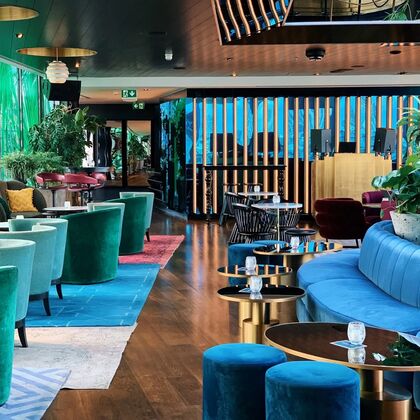 12th-Knot-August-2019-Daytime-Decor-2-JPEG_8bf7002e733ef8e44fdd30f152ea905a